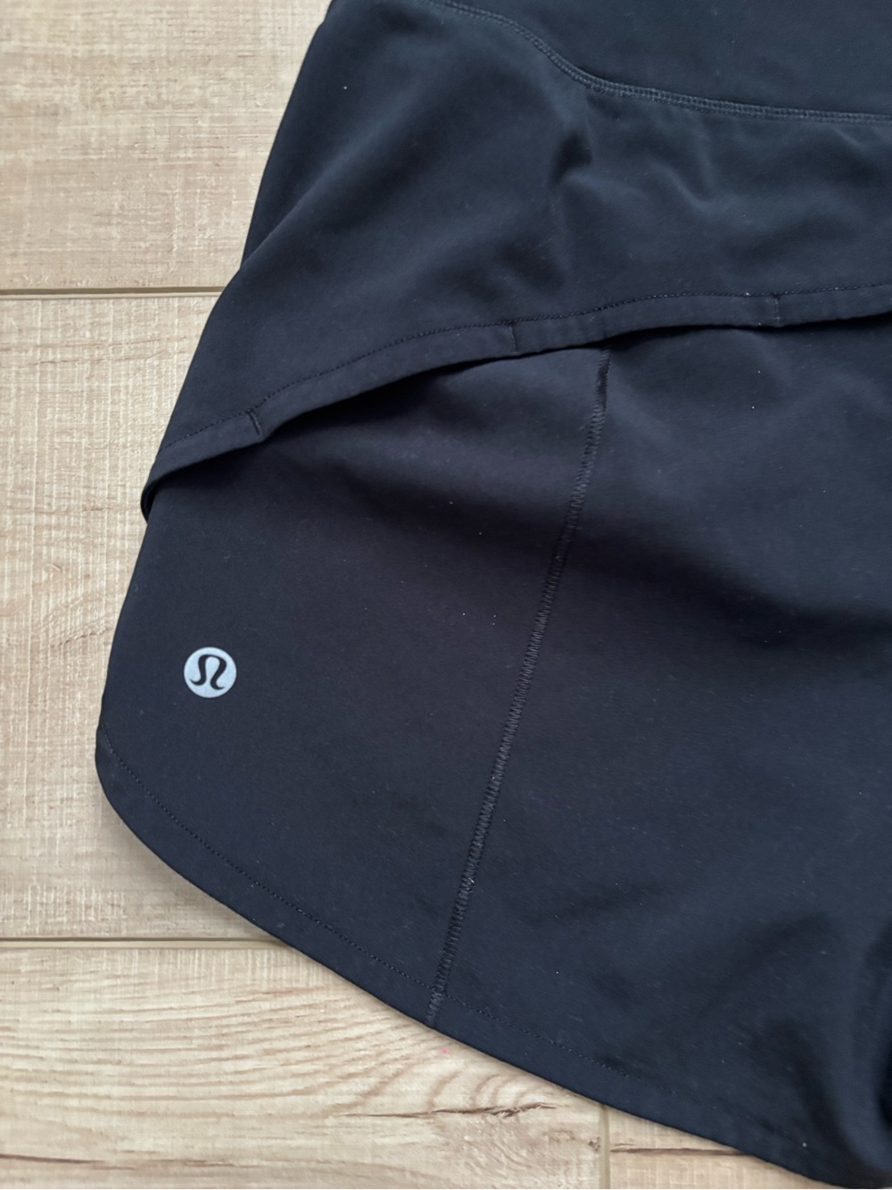Lululemon Speed Up High Rise Lined 4” Shorts - Picture 7 of 9
